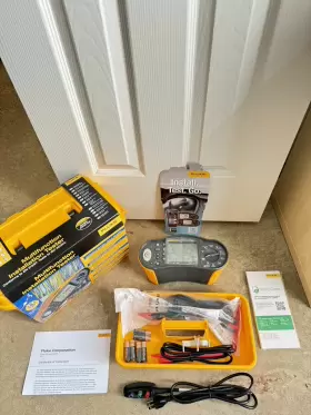 1664FC FLUKE Multifunction Tester
