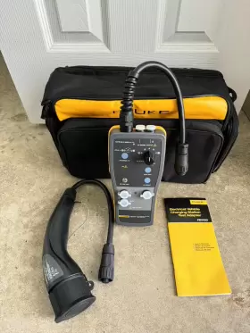 FLK-FEV100-TY1 FLUKE Adapter Electric Charging Stations Kit #3