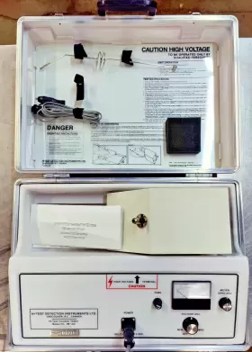 CD-01 HI-TEST DETECTION INSTRUMENTS High Voltage Insulation