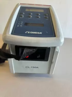 CL-750A OMEGA Testers Calibrators #2