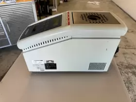 CL-750A OMEGA Testers Calibrators #3