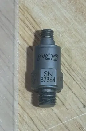 350-B04 PCB Piezotronics Accelerometer #2