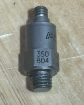 350-B04 PCB Piezotronics Accelerometer #3
